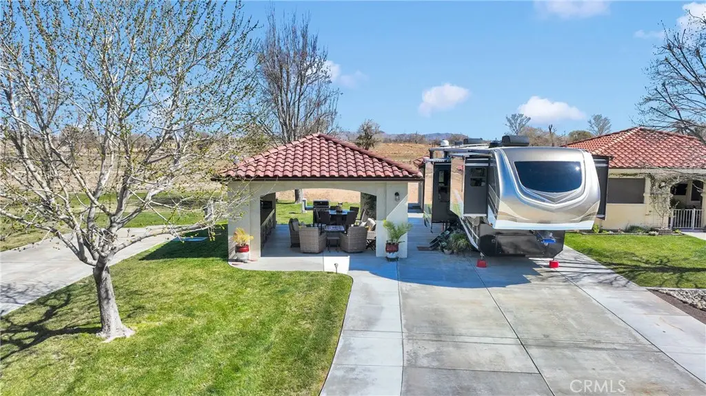 11577 Ridgemark Road, Apple Valley, CA 92308 - Image #1