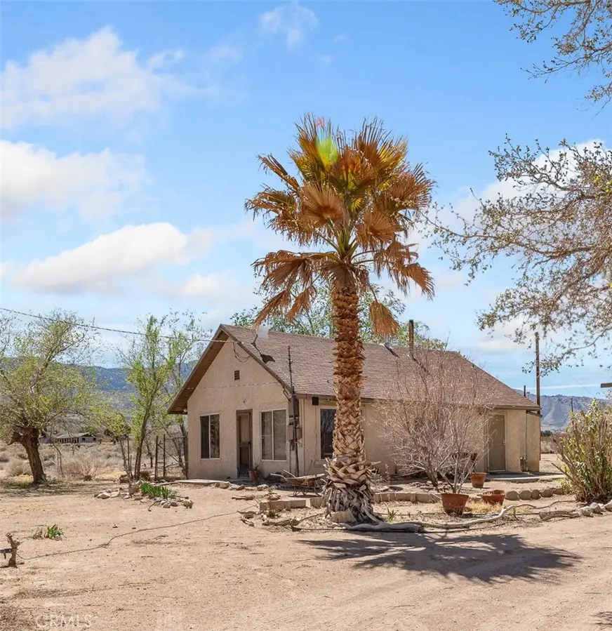 10172 Tradepost Road, Lucerne Valley, CA 92356 - Image #2