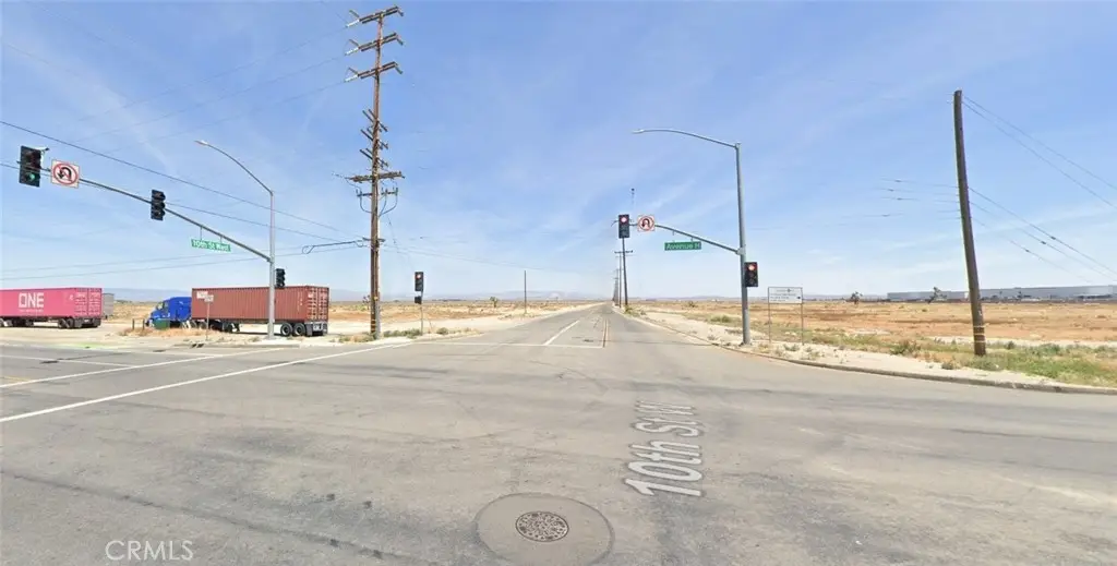 46135 W 10th St W, Lancaster, CA 93536 - Image #1