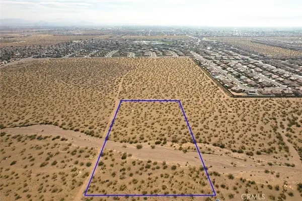 8 Maricopa Road, Victorville, CA 92392