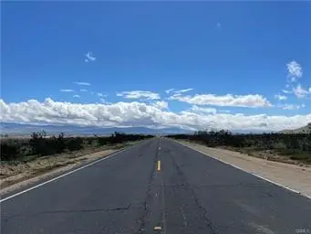 25 Falchion Avenue, Apple Valley, CA 92307 - Image #2