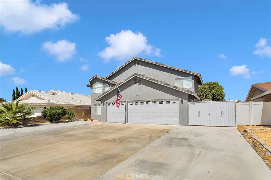 13046 Bermuda Dunes Road, Victorville, CA 92395 - #2