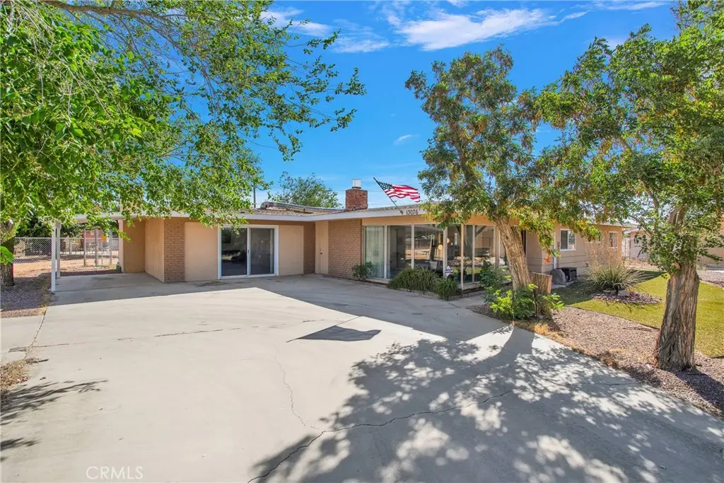 13076 Osage Road, Apple Valley, CA 92308 - Image #1