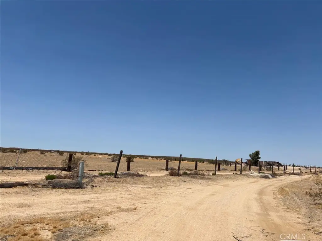 23495 E Avenue K8, Lancaster, CA 93535 - Image #1