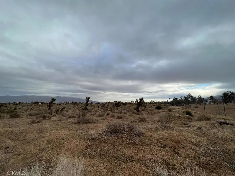 9539 Mustang Avenue, Apple Valley, CA 92308 - Image #2