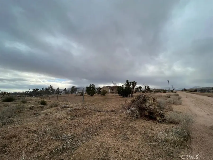 9539 Mustang Avenue, Apple Valley, CA 92308 - Image #3