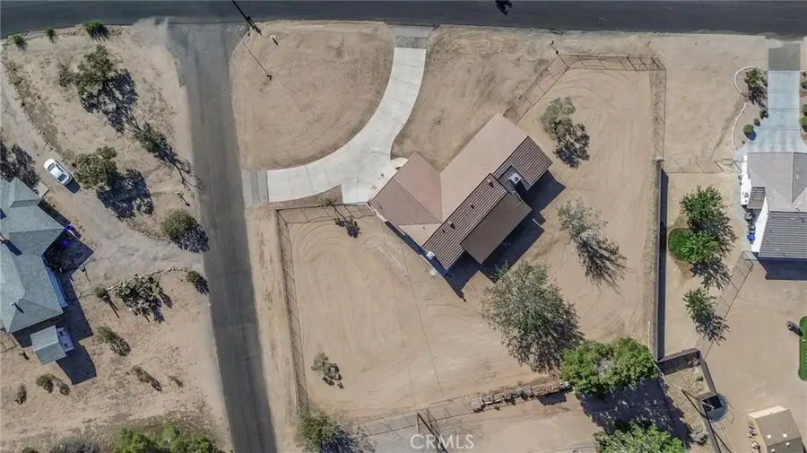 15194 Tacony Road, Apple Valley, CA 92307 - Image #2