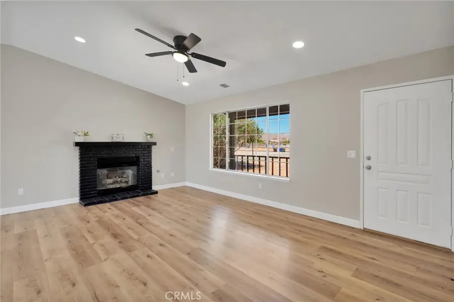 22325 Quivero Road, Apple Valley, CA 92307 - Image #3