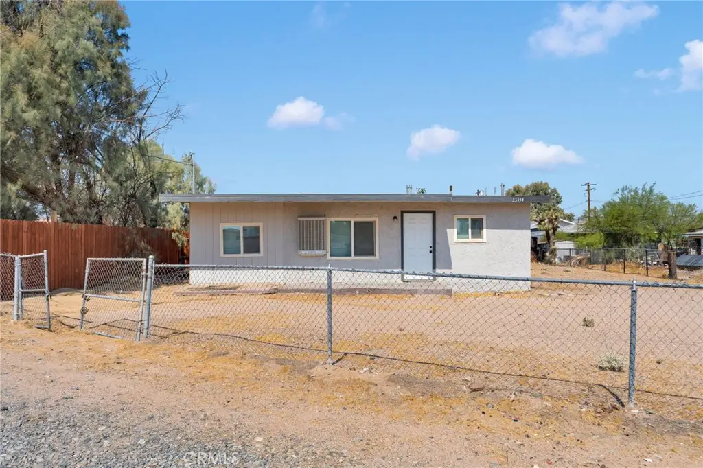 33454 Hampton Way, Daggett, CA 92327 - #1