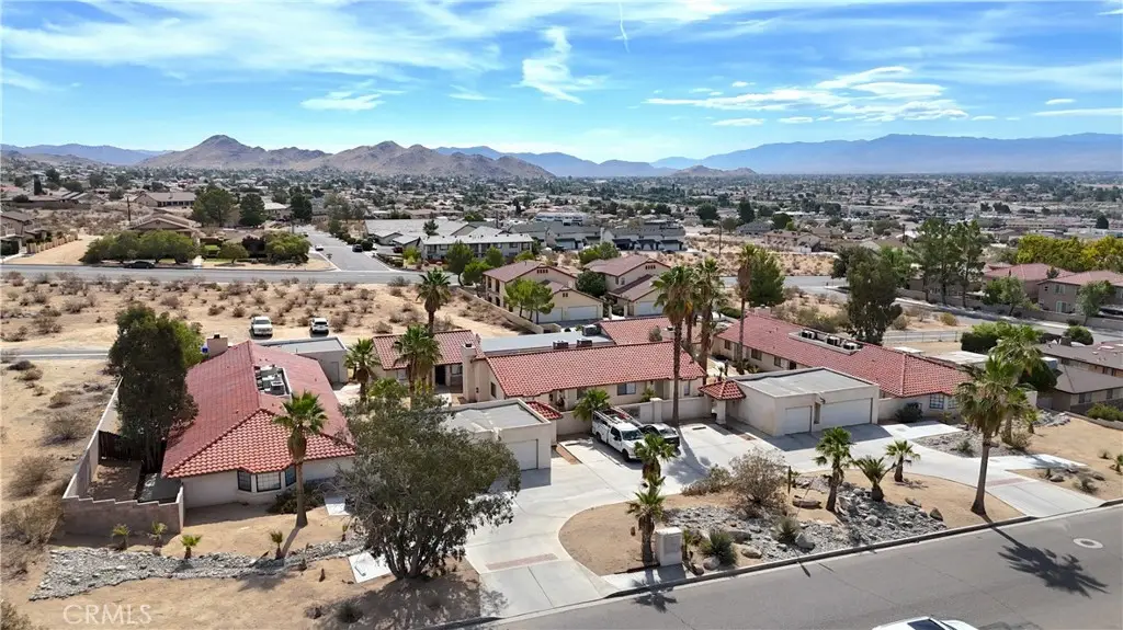 16377 Wato Road, Apple Valley, CA 92307 - Image #1