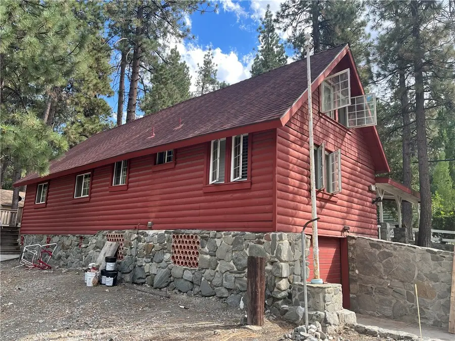 5865 Elm Street, Wrightwood, CA 92397 - #2