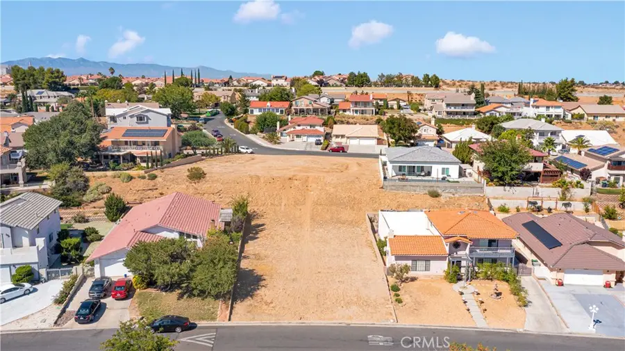 13570 Chinquapin Dr, Victorville, CA 92395 - #3