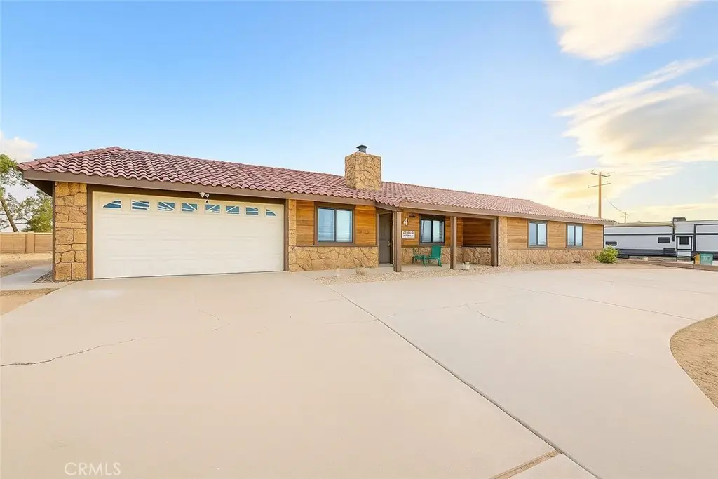 8821 Wadi, Phelan, CA 92392 - Image #1