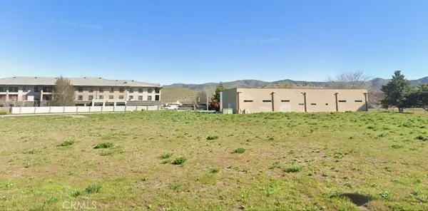 4 West E St, Tehachapi, CA 93561
