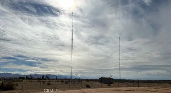 23291 Zuni Road, Apple Valley, CA 92307