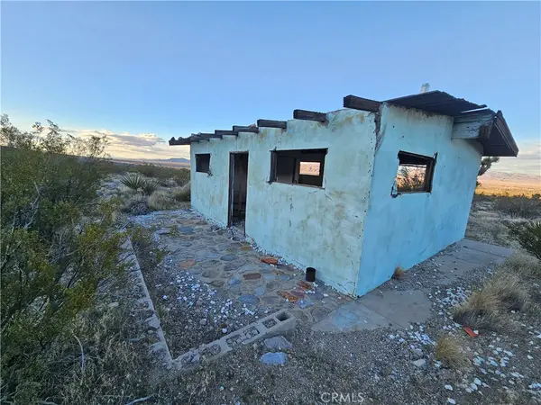 411 Powerline Rd., Lucerne Valley, CA 92356