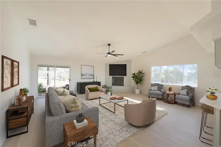 16389 Viho Court, Apple Valley, CA 92307 - Image #2