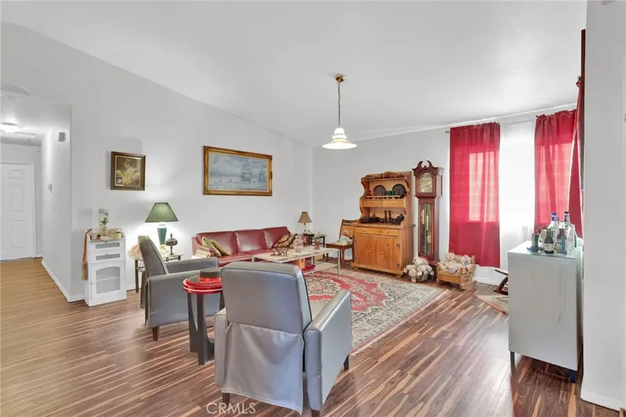 12887 Sholic, Apple Valley, CA 92308 - Image #3