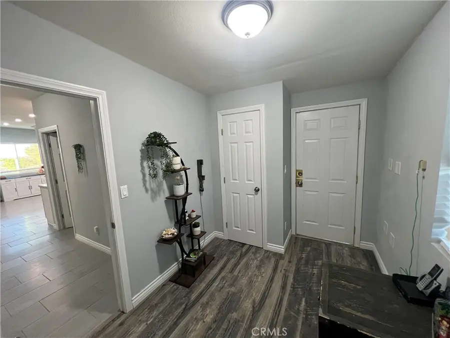 20240 Juniper, Apple Valley, CA 92308 - Image #2