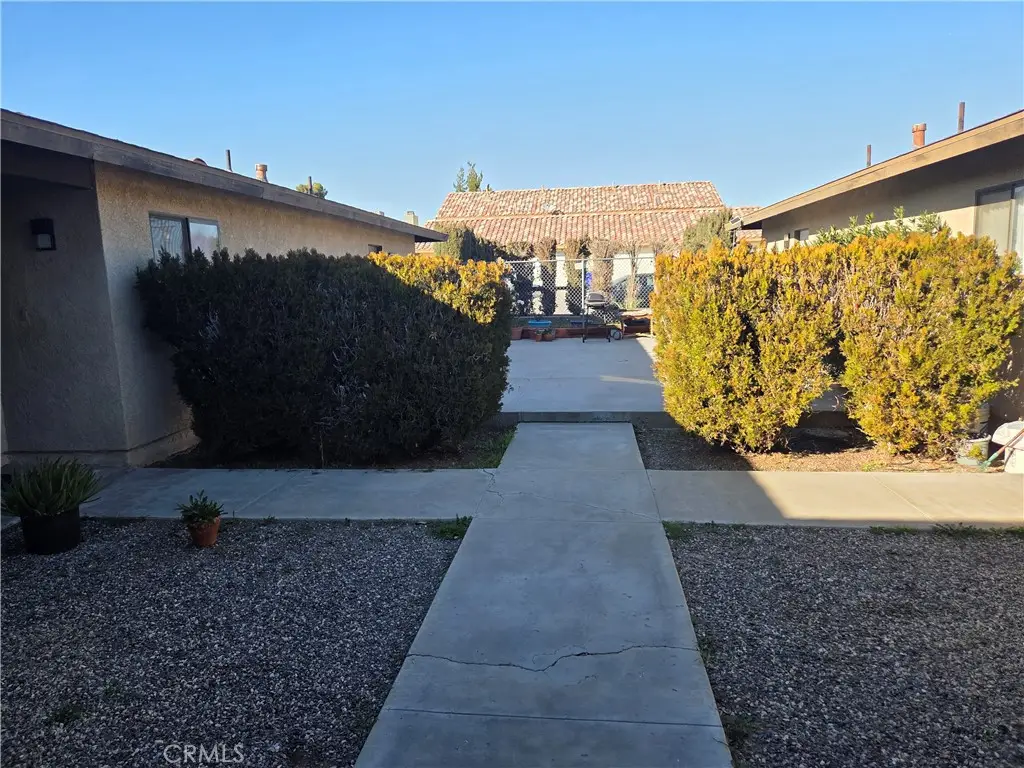 16580 Ramada Drive, Victorville, CA 92395 - Image #1