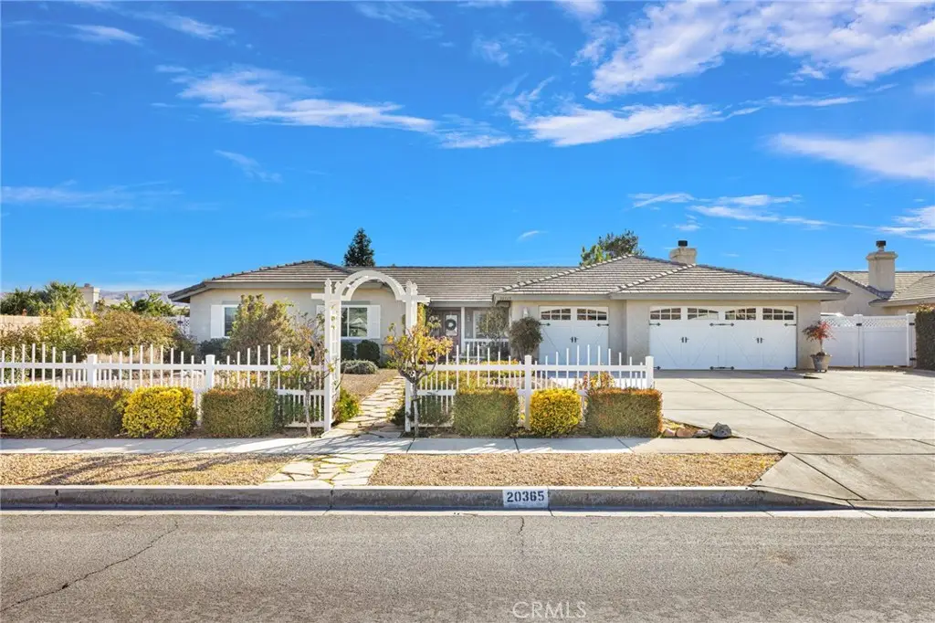 20365 Hohokam, Apple Valley, CA 92308 - #1
