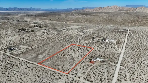 39226 Furst Street, Lucerne Valley, CA 92356