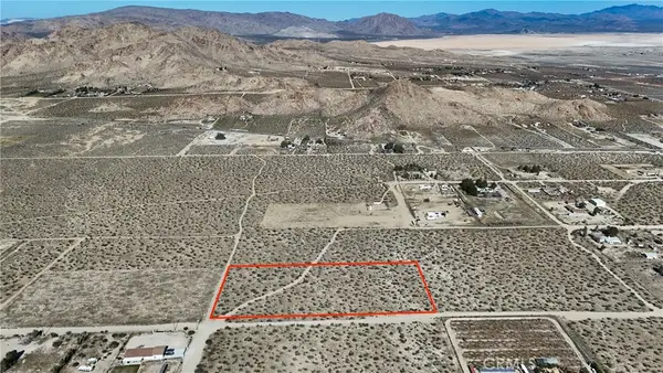 799 Bullrush Road, Lucerne Valley, CA 92356