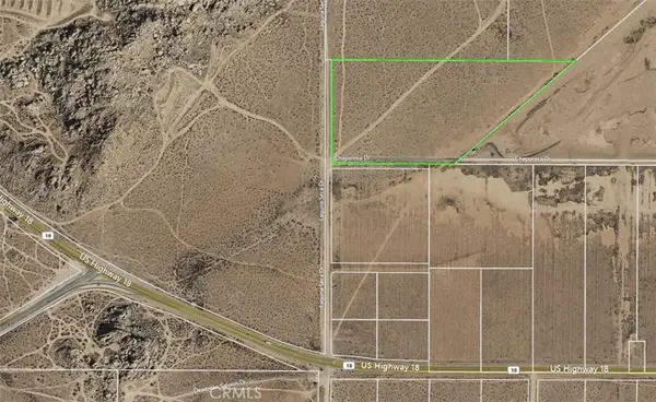 3 Laguna Seca, Apple Valley, CA 92307