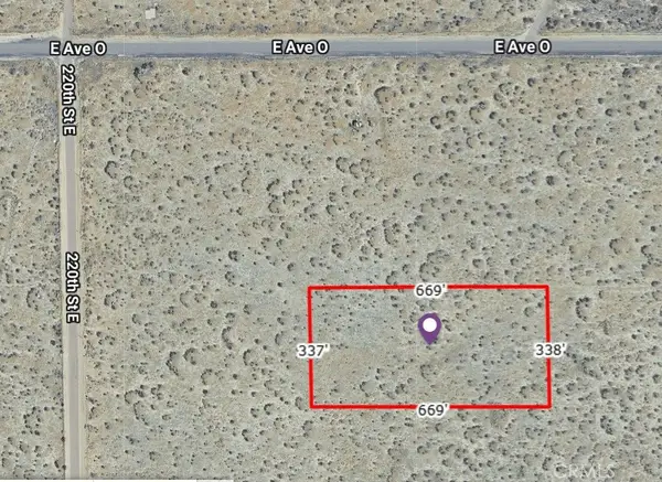 804 E O Avenue E, Palmdale, CA 93591