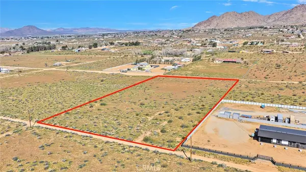 23840 Zuni, Apple Valley, CA 92307