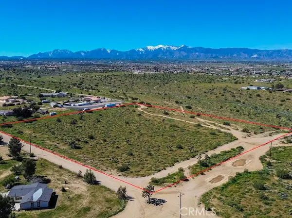 1 Smoke Tree, Oak Hills, CA 92344