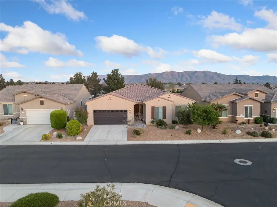 19255 Castana Street, Apple Valley, CA 92308 - #2