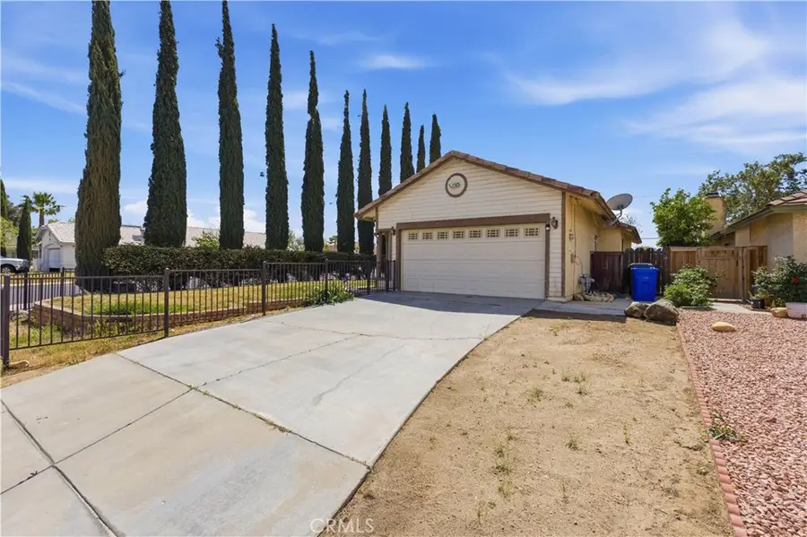 13645 Agate Way, Victorville, CA 92392 - #3