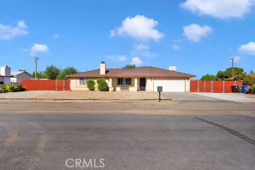 12320 Waynoka, Apple Valley, CA 92308