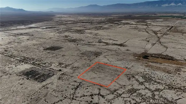 738 Lincoln (near) Road, Lucerne Valley, CA 92356