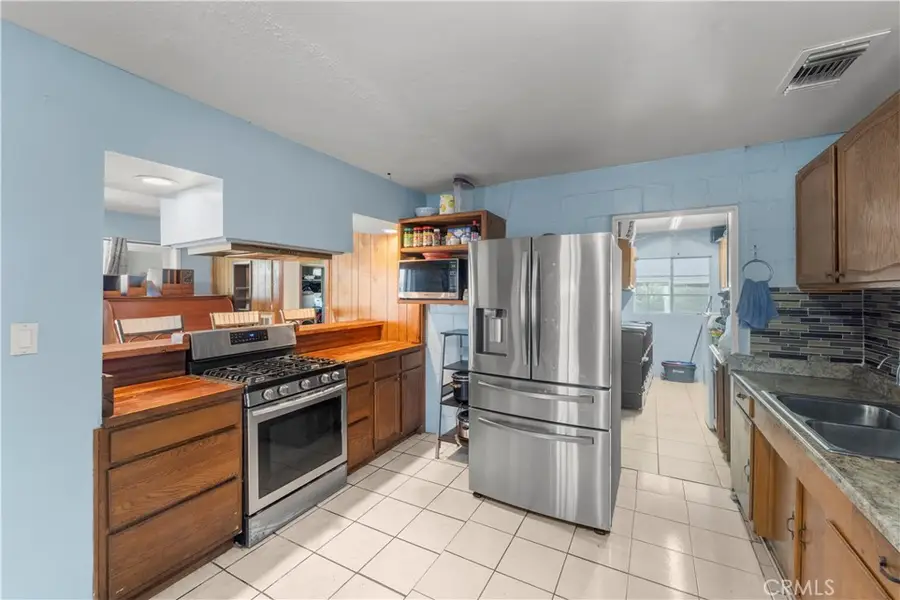 36769 Richards, Barstow, CA 92311 - #3