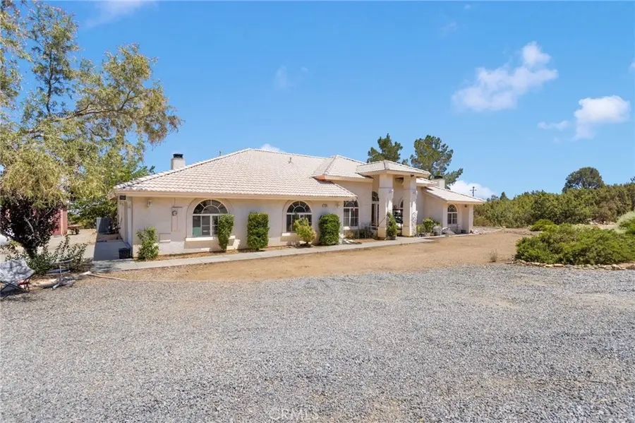 1220 Hollister, Pinon Hills, CA 92372 - #2