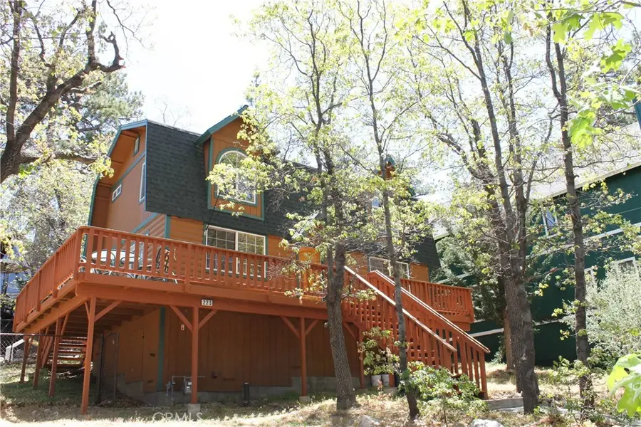 223 Vista, Sugarloaf, CA 92386 - #2