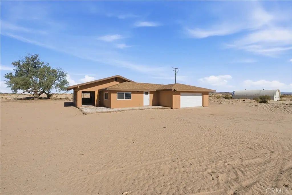 46275 Palma Vista, Newberry Springs, CA 92365 - #1