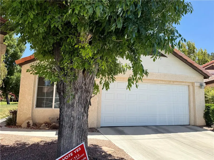19078 Stoddard, Apple Valley, CA 92308 - #2