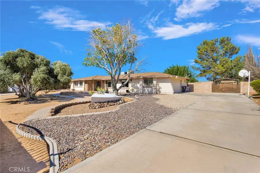 20135 Eyota Road, Apple Valley, CA 92308 - #3