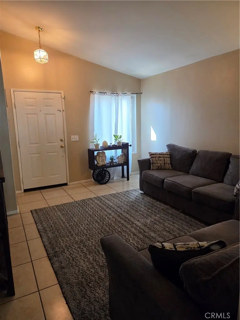15053 Brown, Victorville, CA 92394 - #3