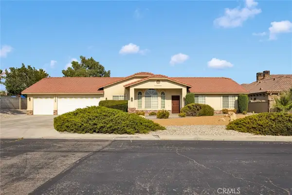 16249 Crown Valley Drive, Apple Valley, CA 92307
