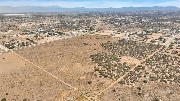 9602 Cedar Street, Phelan, CA 92371