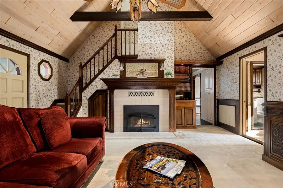 229 Maple Drive, Lake Arrowhead, CA 92352 - Image #2