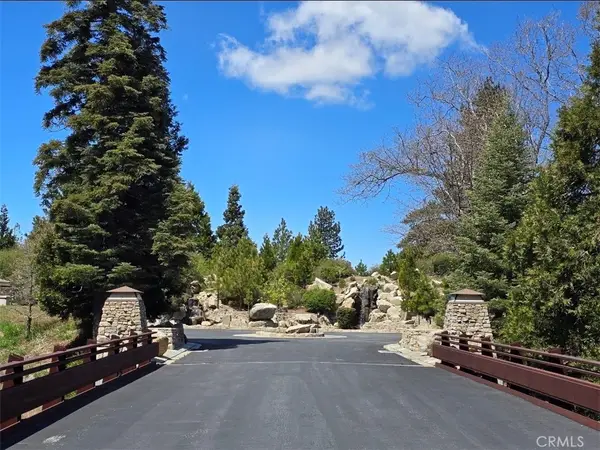 149 Mill Pond Road, Lake Arrowhead, CA 92352