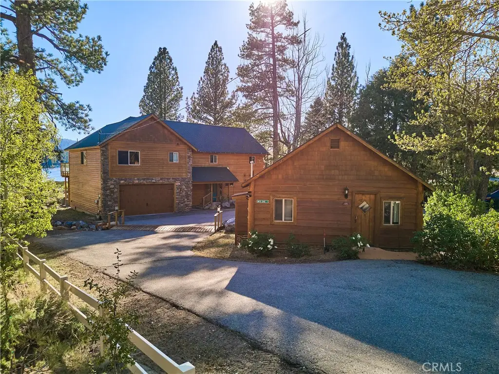 448 Edgemoor Road, Big Bear Lake, CA 92315 - Image #1