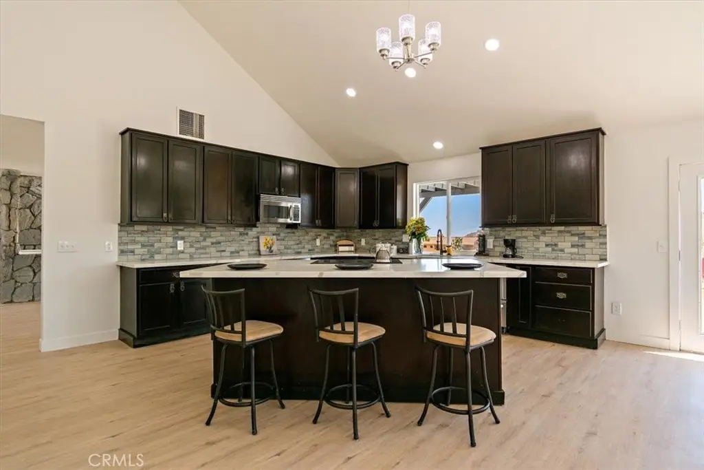 9255 Fortuna Avenue, Yucca Valley, CA 92284 - #1