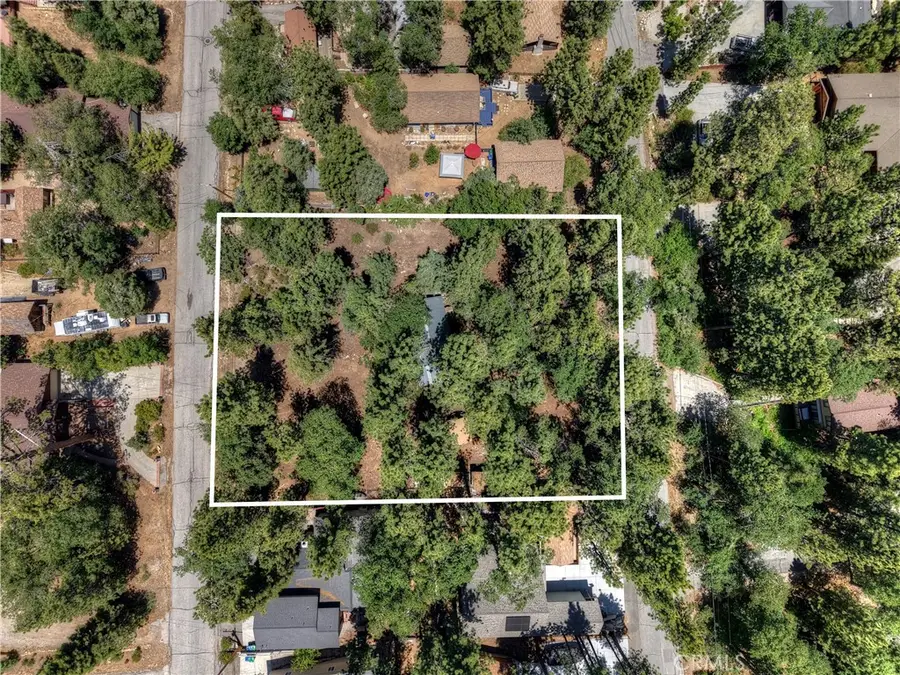 813 Eureka Drive, Big Bear Lake, CA 92315 - #2