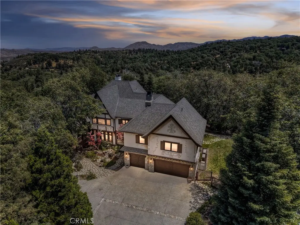 28324 Somerset Lane, Lake Arrowhead, CA 92352 - Image #1